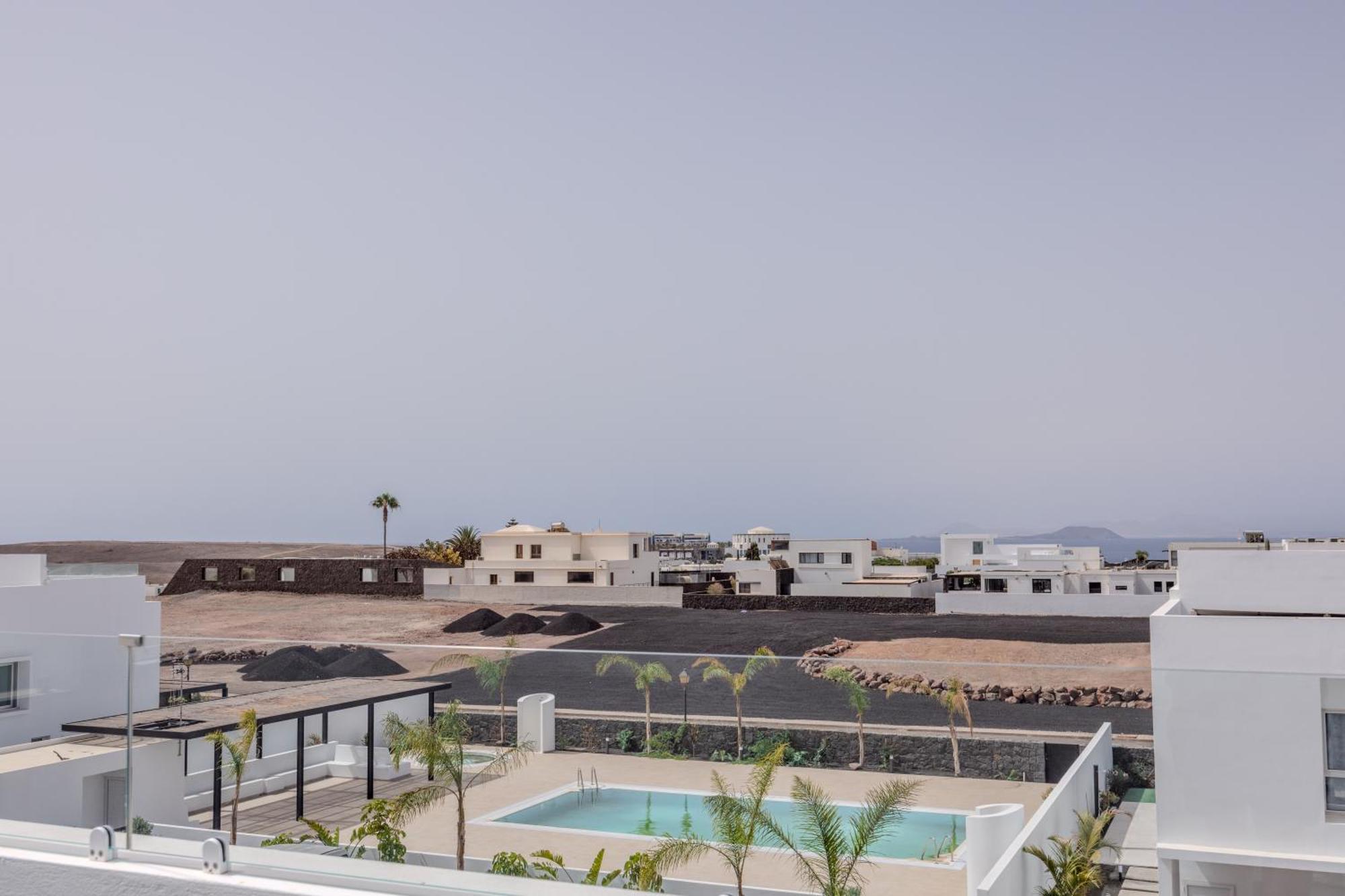 Serena Holiday Homes By Livvo Playa Blanca  Esterno foto