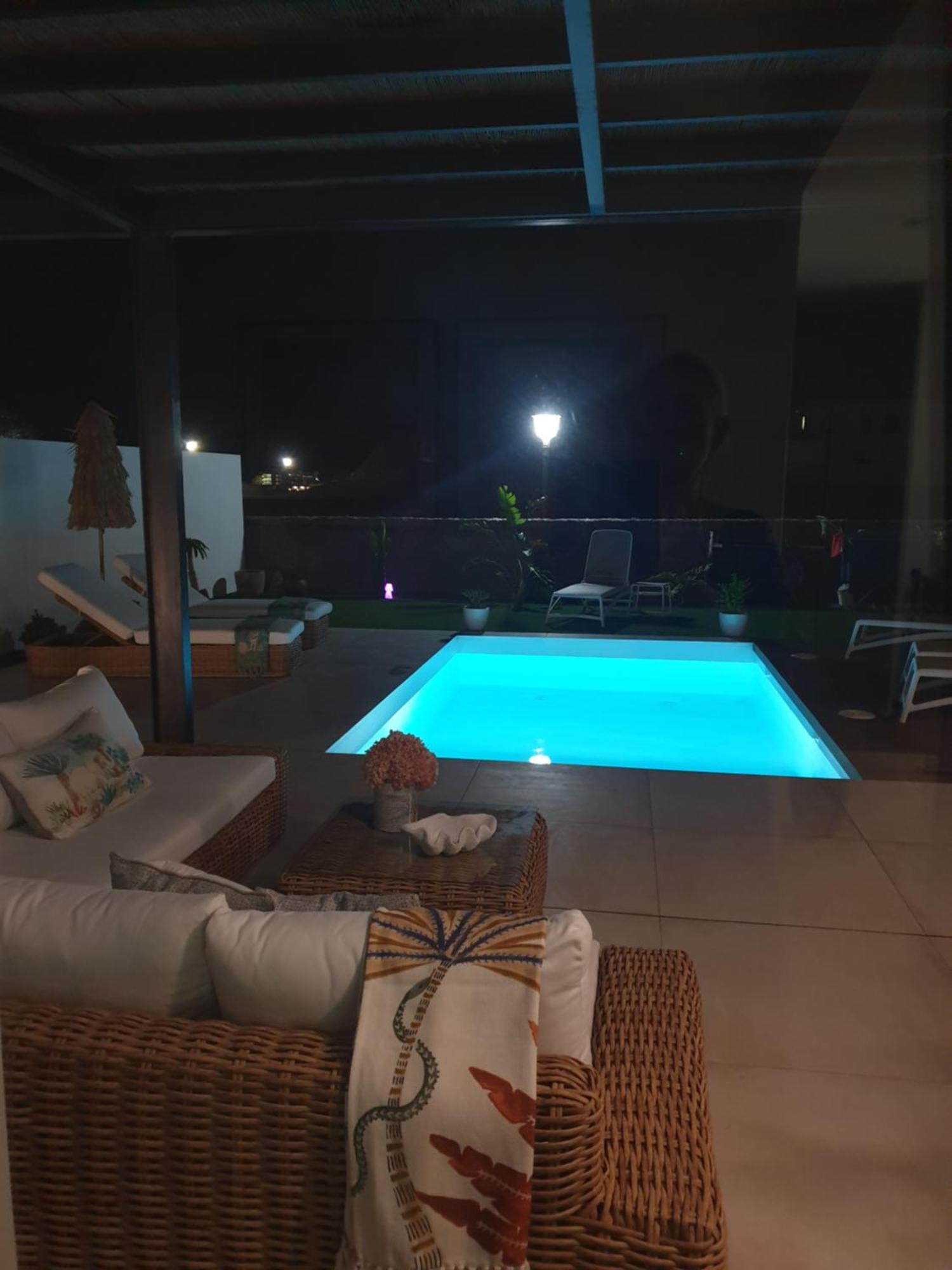 Serena Holiday Homes By Livvo Playa Blanca  Esterno foto
