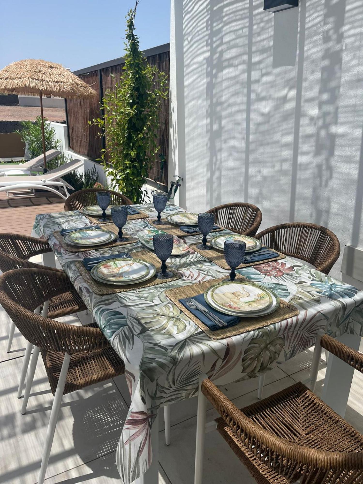 Serena Holiday Homes By Livvo Playa Blanca  Esterno foto