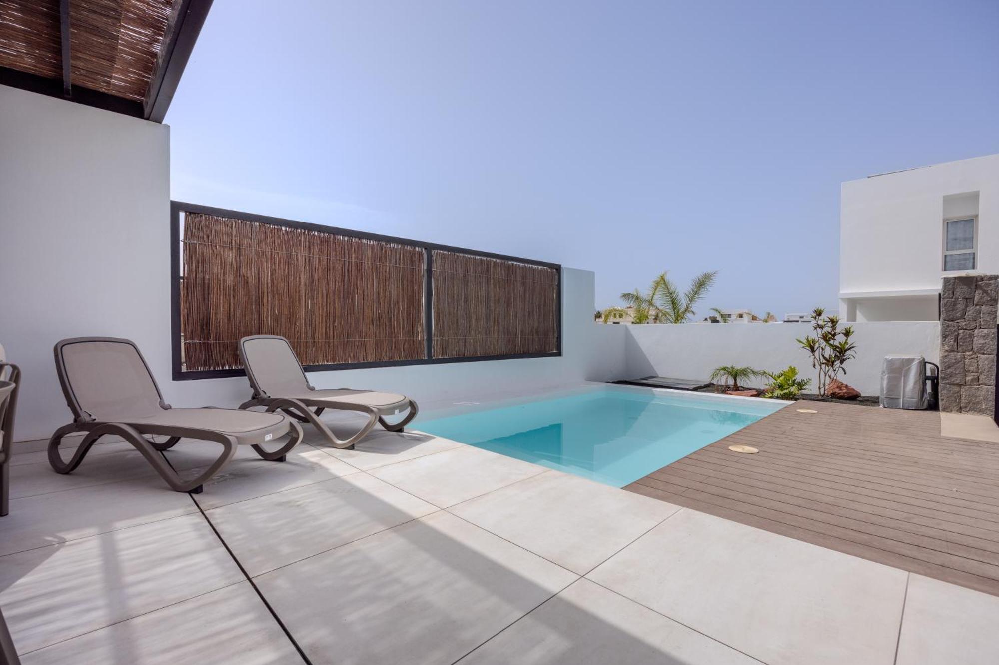 Serena Holiday Homes By Livvo Playa Blanca  Esterno foto