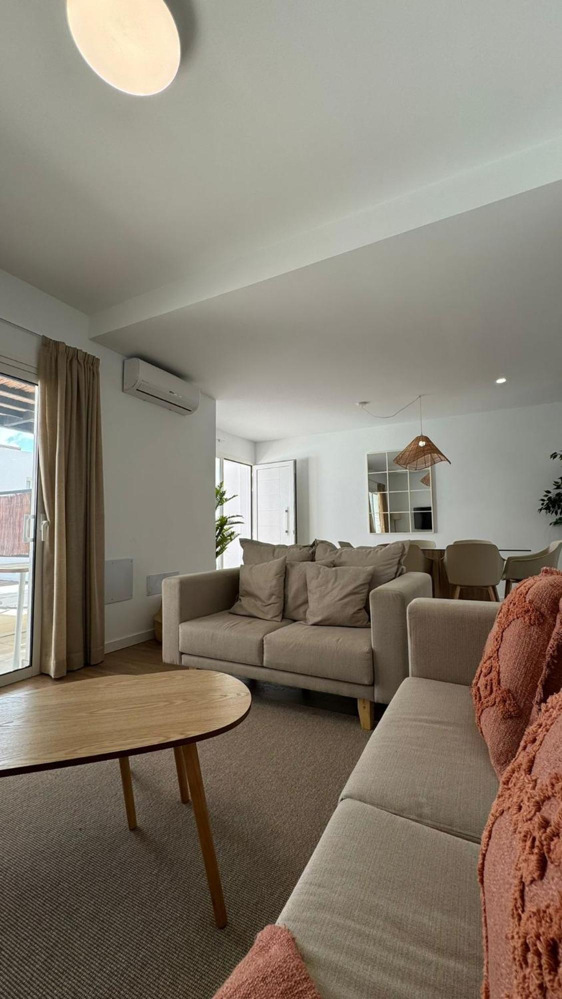 Serena Holiday Homes By Livvo Playa Blanca  Esterno foto