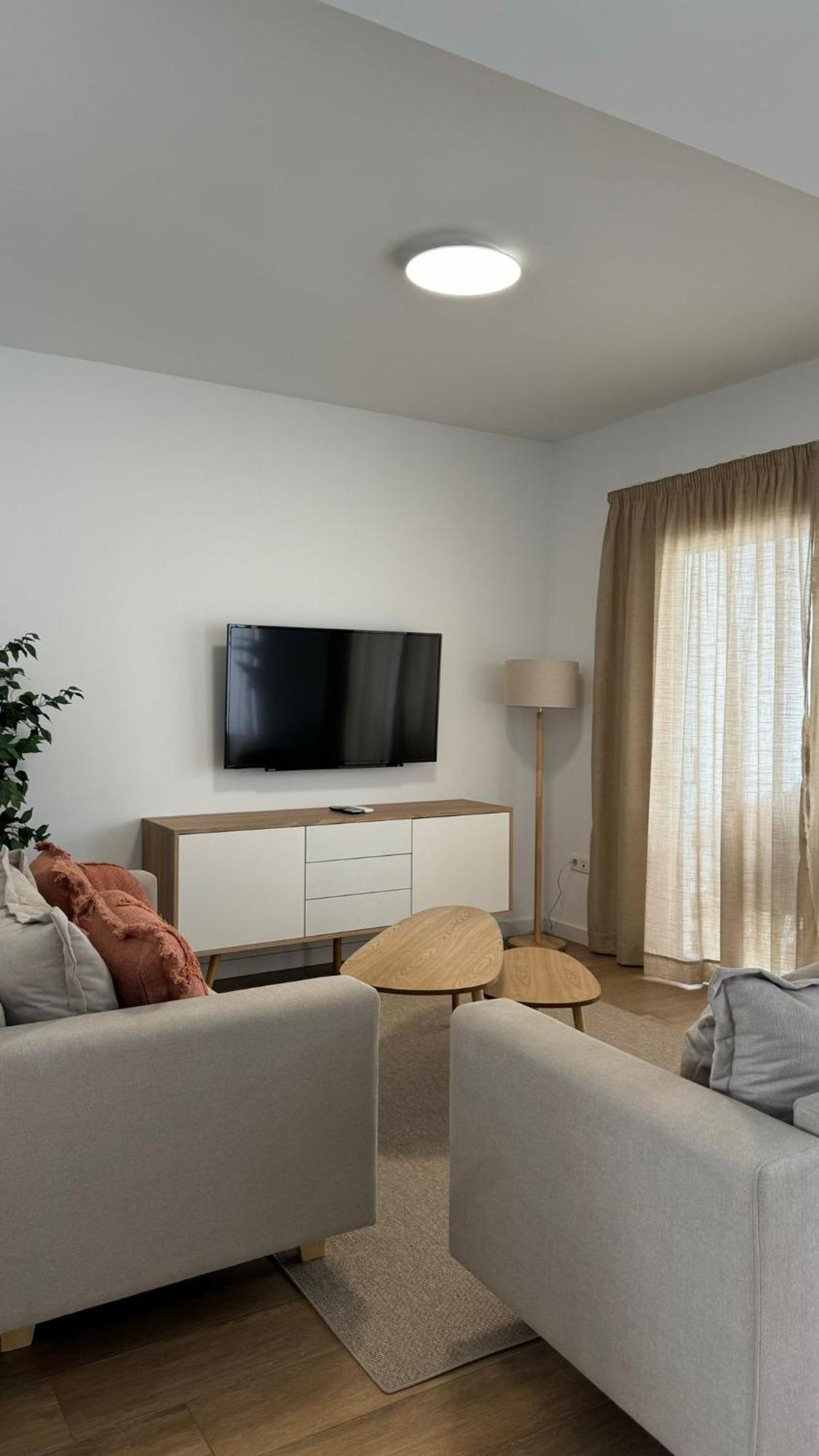 Serena Holiday Homes By Livvo Playa Blanca  Esterno foto