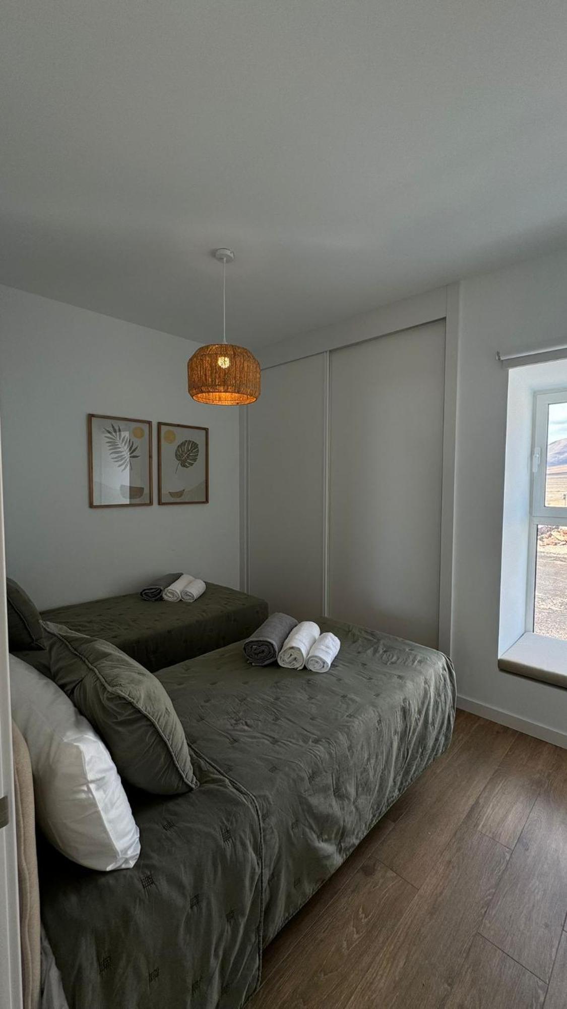 Serena Holiday Homes By Livvo Playa Blanca  Esterno foto
