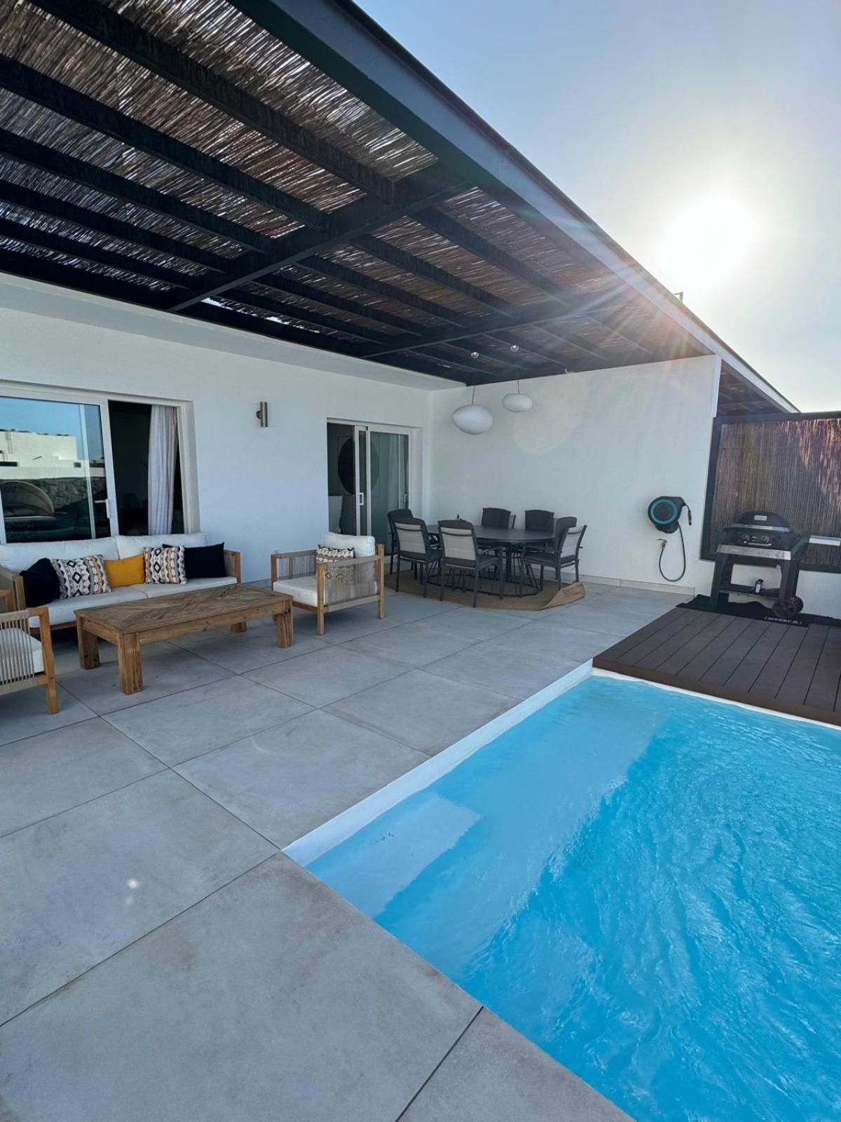 Serena Holiday Homes By Livvo Playa Blanca  Esterno foto
